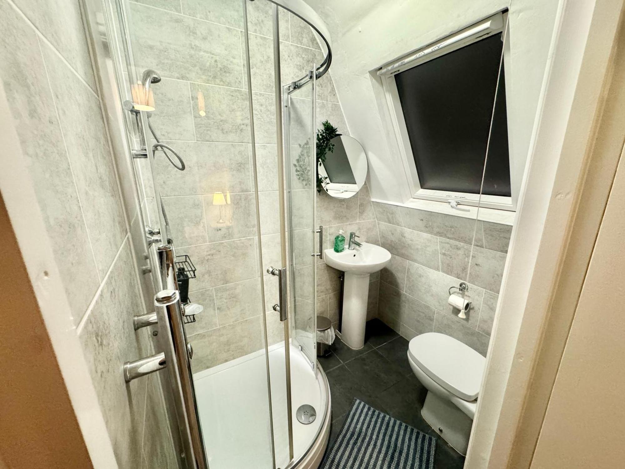 Modern En-Suite Rooms By Finsbury Park Station 8 Mins To King'S Cross By Tube London Ngoại thất bức ảnh