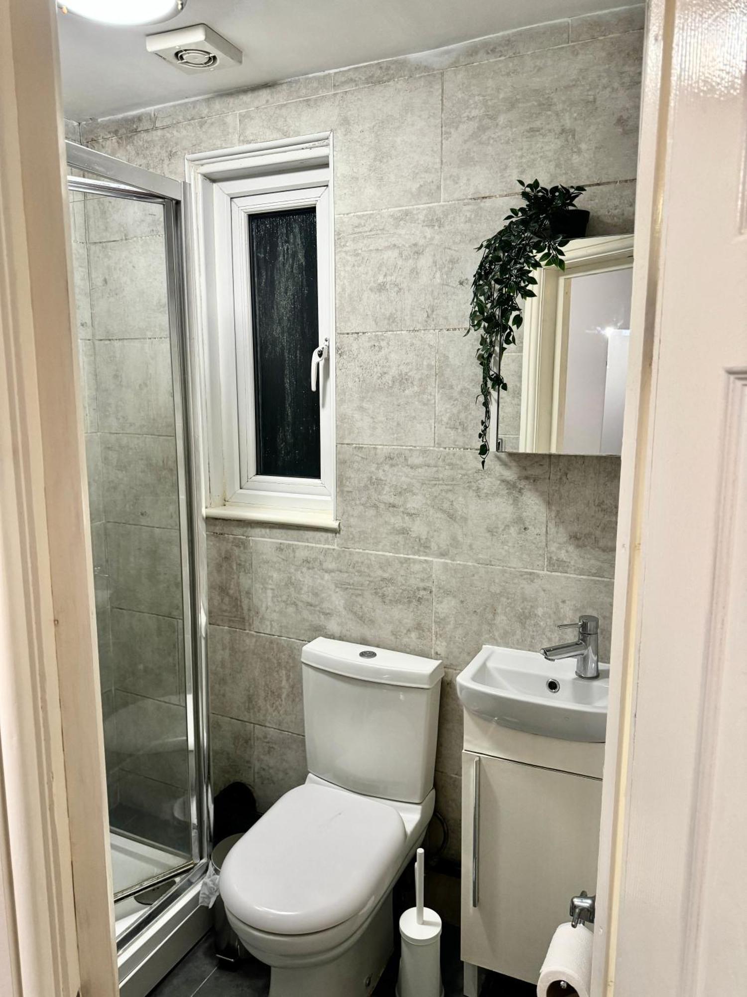 Modern En-Suite Rooms By Finsbury Park Station 8 Mins To King'S Cross By Tube London Ngoại thất bức ảnh
