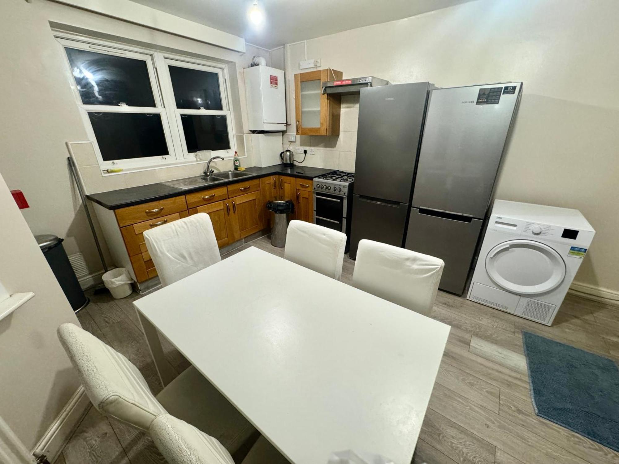 Modern En-Suite Rooms By Finsbury Park Station 8 Mins To King'S Cross By Tube London Ngoại thất bức ảnh